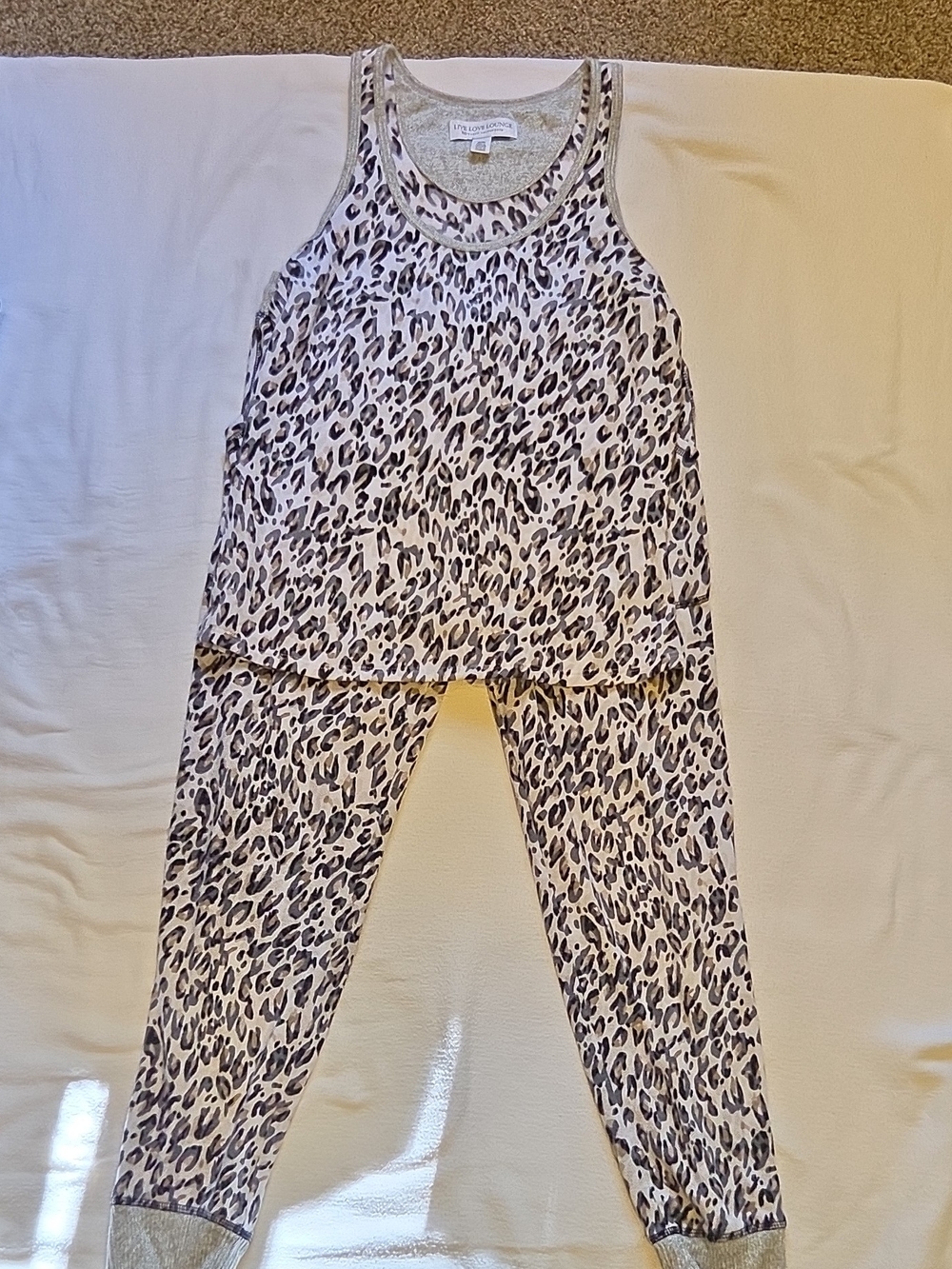 Live Love Lounge by Karen Neuburger Women’s M 2pc Knit Leopard Tank Pants